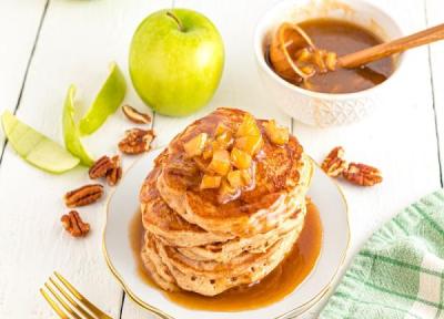طرز تهیه پنکیک سیب طرز تهیه پنکیک سیب